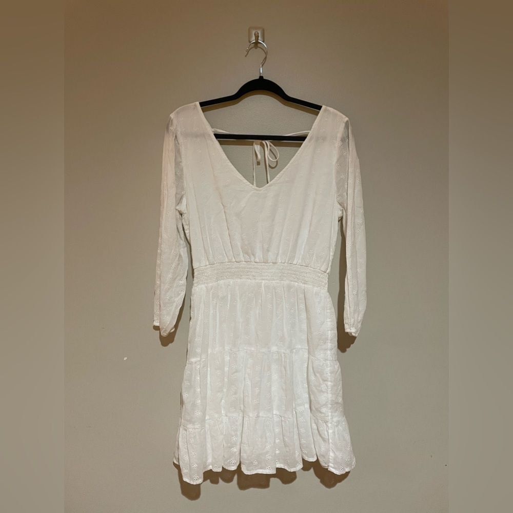 NWOT Hollister White Floral Lace Dress Size Large